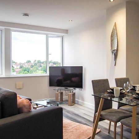 Cosy Apartment Solihull, Jlr, Nec & Bhx Sheldon  ภายนอก รูปภาพ