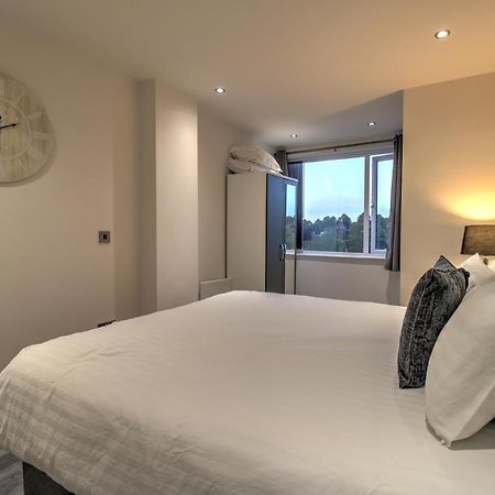 Cosy Apartment Solihull, Jlr, Nec & Bhx Sheldon  ภายนอก รูปภาพ