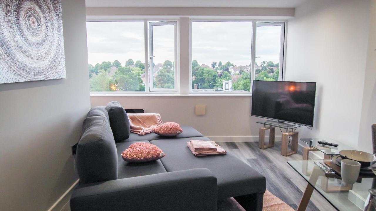 Cosy Apartment Solihull, Jlr, Nec & Bhx Sheldon  ภายนอก รูปภาพ