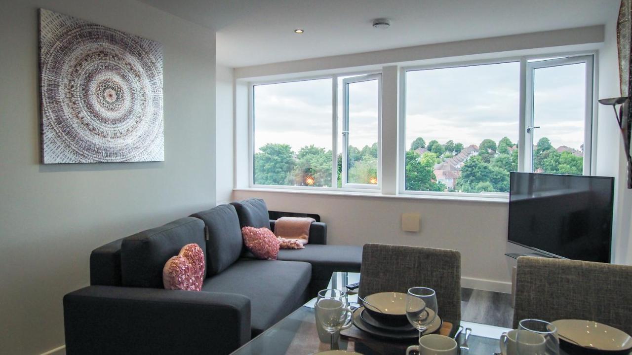 Cosy Apartment Solihull, Jlr, Nec & Bhx Sheldon  ภายนอก รูปภาพ