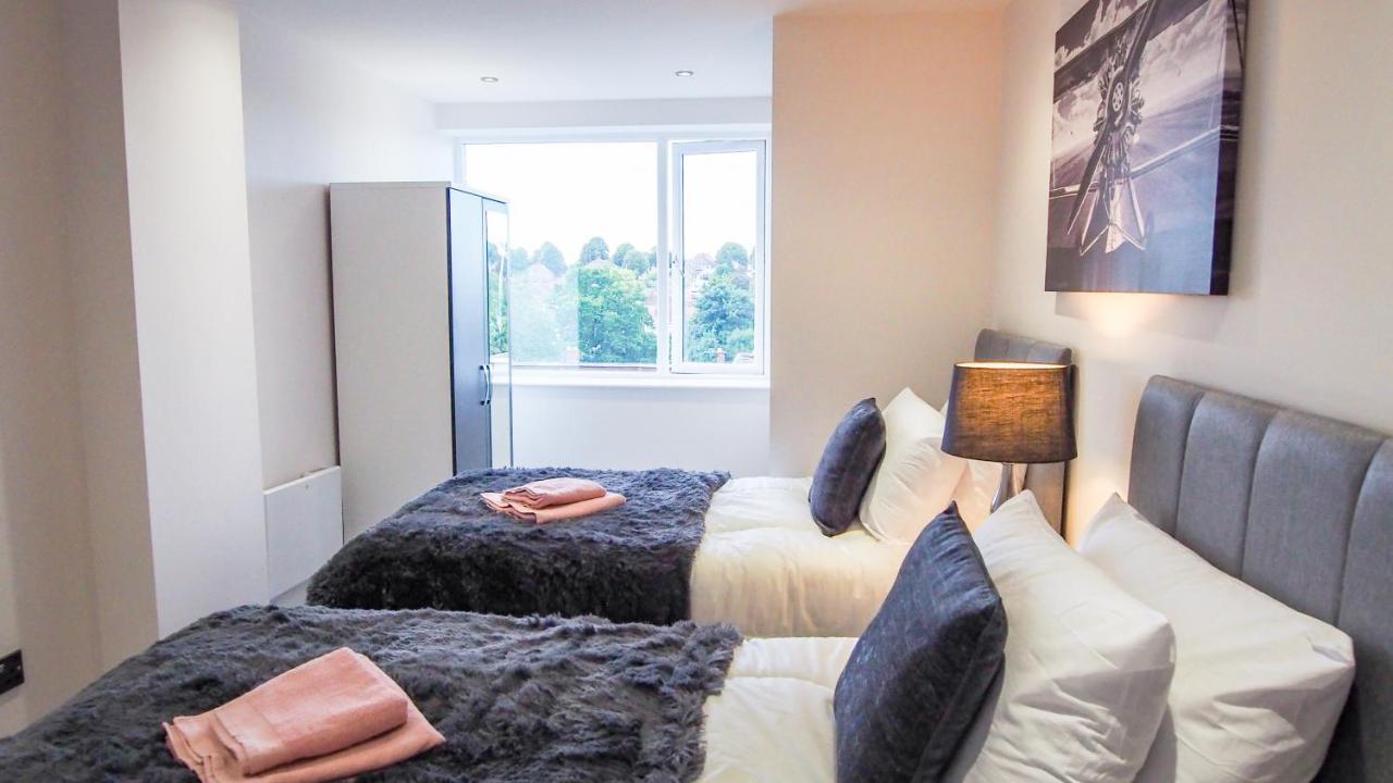 Cosy Apartment Solihull, Jlr, Nec & Bhx Sheldon  ภายนอก รูปภาพ